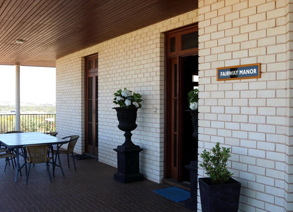 Fairway Manor Accommodation Northam Exterior photo